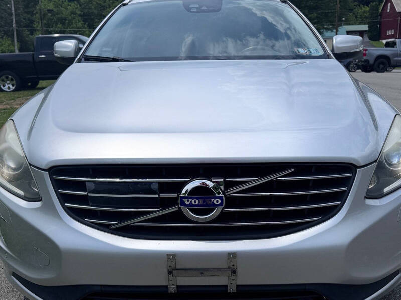 2016 Volvo XC60 T6 Platinum