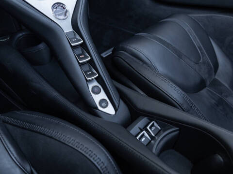 2024 McLaren 750S Spider