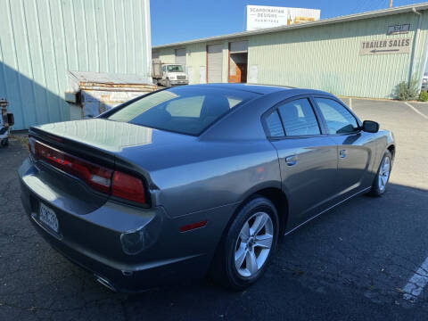 2011 Dodge Charger SE