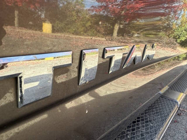 2017 Nissan Titan Platinum Reserve