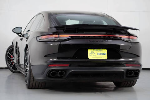 2021 Porsche Panamera GTS