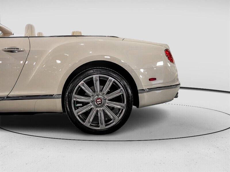 2016 Bentley Continental 18
