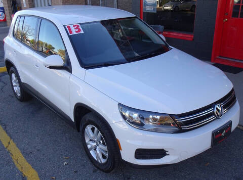 2013 Volkswagen Tiguan S 4Motion