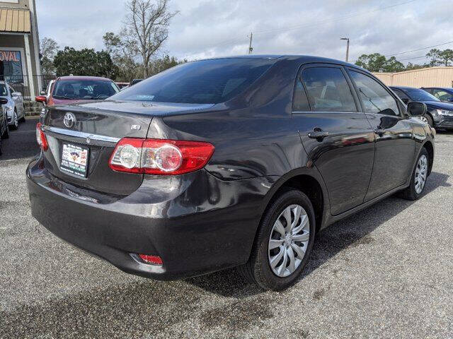 2013 Toyota Corolla LE
