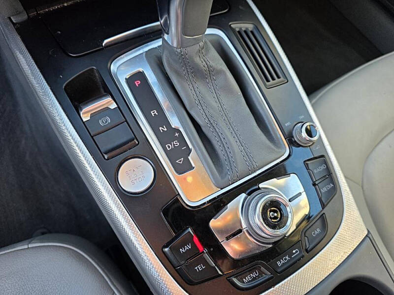 2014 Audi A4 2.0T quattro Premium Plus