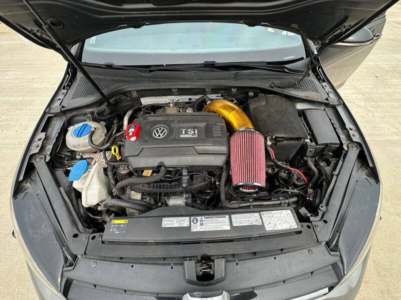 2016 Volkswagen Golf R