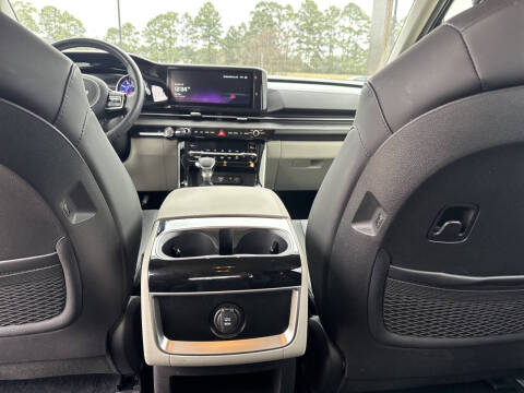 2024 Kia Carnival EX