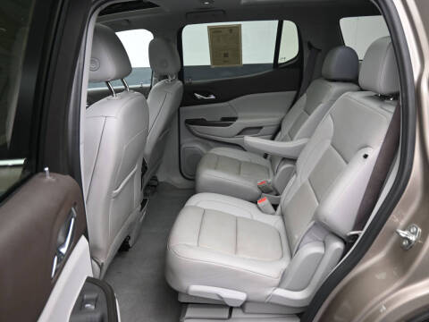2022 GMC Acadia SLT