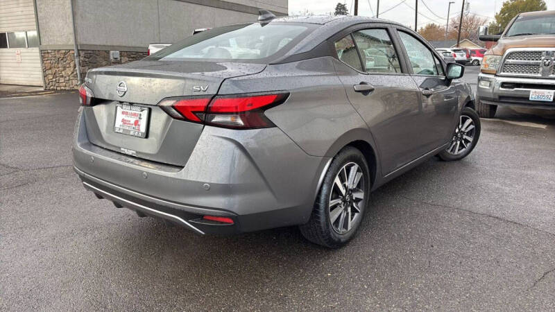 2021 Nissan Versa SV