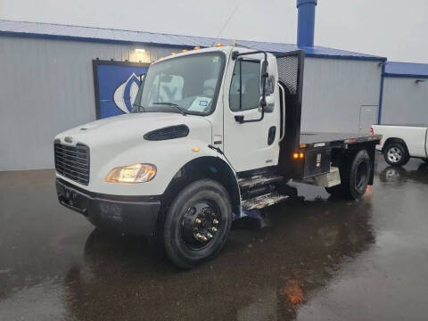 2004 Freightliner M2 106