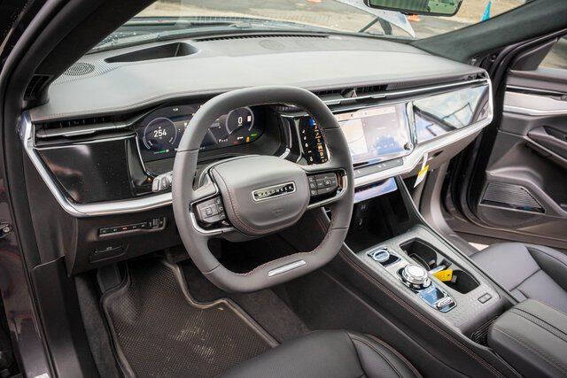 2025 Jeep Wagoneer S Launch Edition