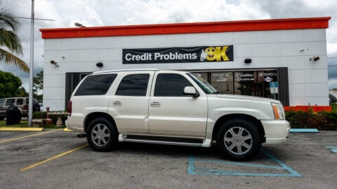 2002 Cadillac Escalade for sale at Car Depot in Miramar FL