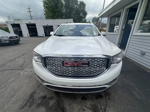 2017 GMC Acadia Denali