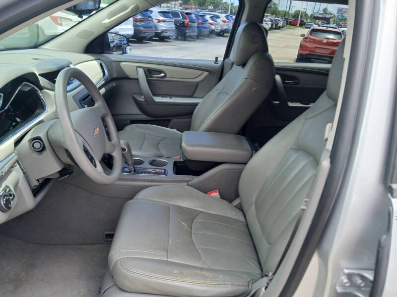 2016 Chevrolet Traverse LS