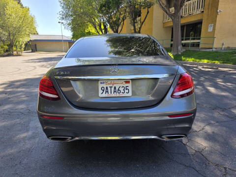 2018 Mercedes-Benz E-Class E 300