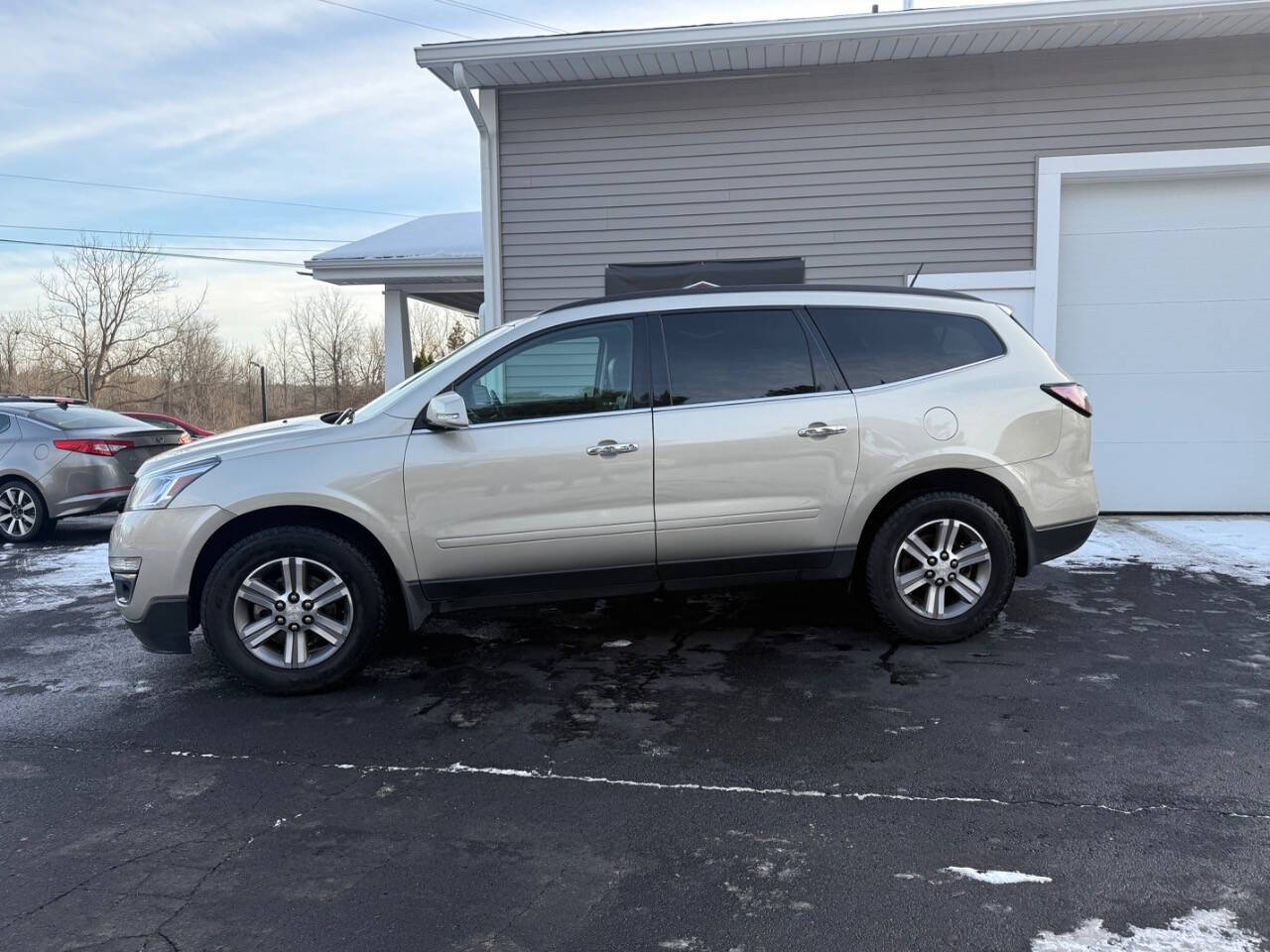 2017 Chevrolet Traverse for sale at Exclusive Auto Group of Michigan LLC in Lansing, MI