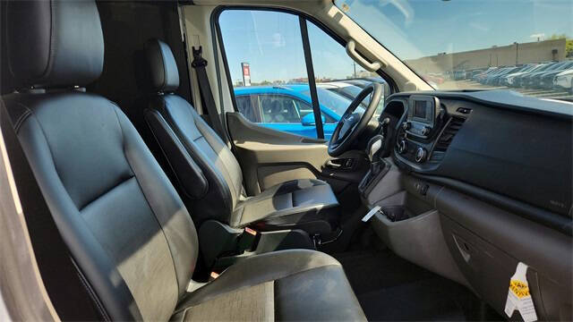 2024 Ford Transit 250