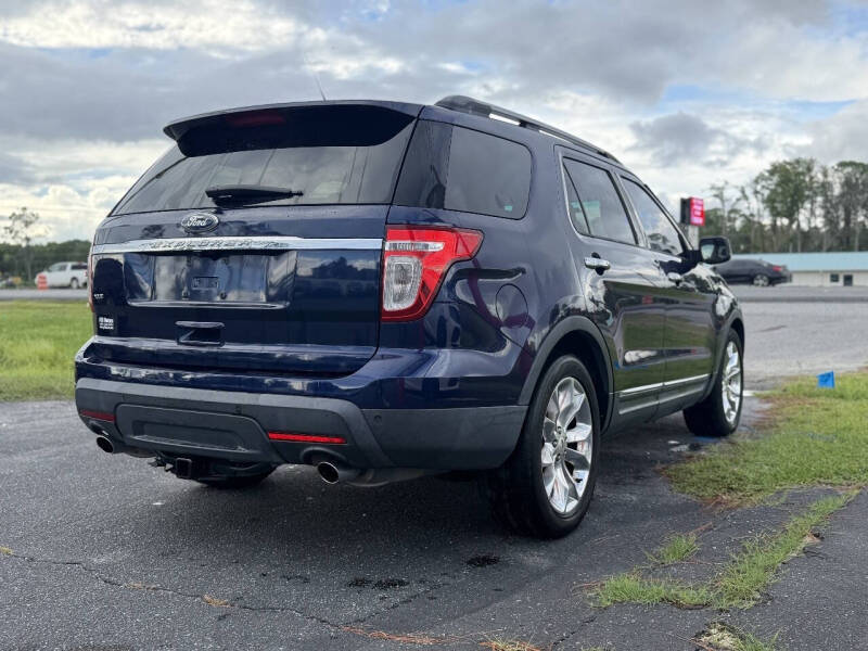 2011 Ford Explorer XLT