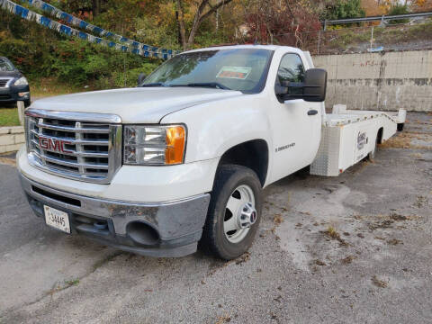 2008 GMC Sierra 3500 for sale at Gamble Motor Co in La Follette TN