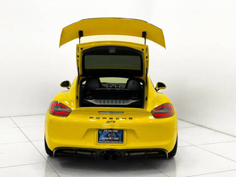 2016 Porsche Cayman GT4