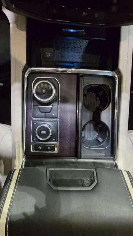 2023 Ford Expedition MAX Platinum