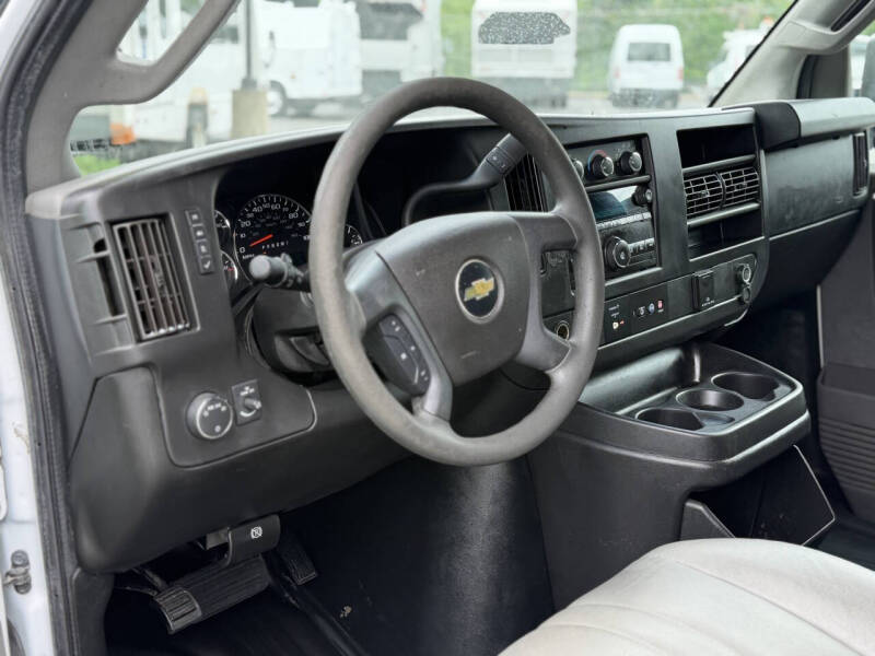 2018 Chevrolet Express 2500