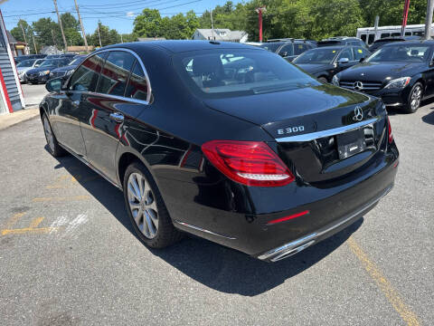 2017 Mercedes-Benz E-Class E 300 4MATIC