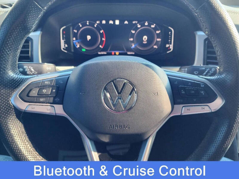 2020 Volkswagen Atlas Cross Sport V6 SEL R-Line 4Motion