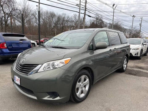 2011 Toyota Sienna