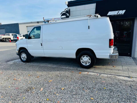 2013 Ford E-Series E-250