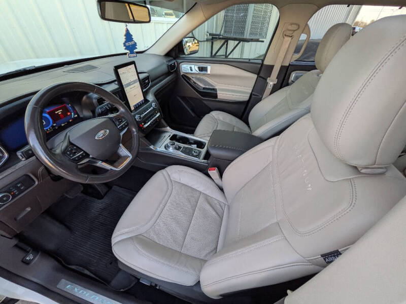 2020 Ford Explorer Platinum