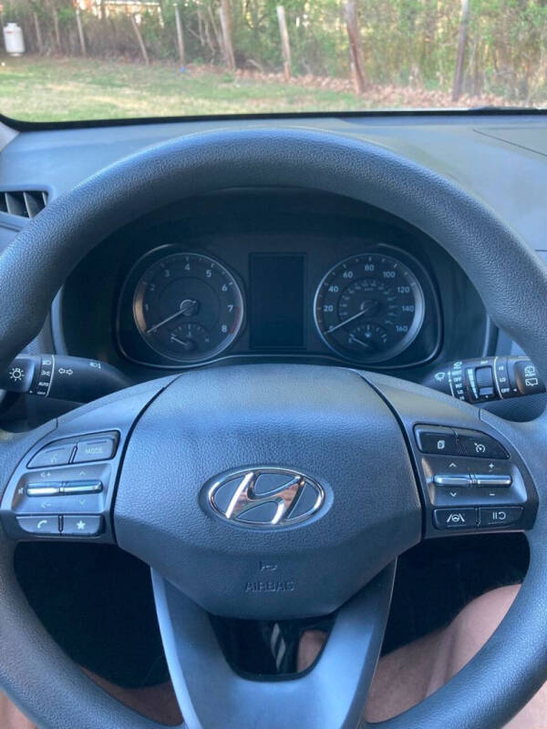 2022 Hyundai Kona SEL