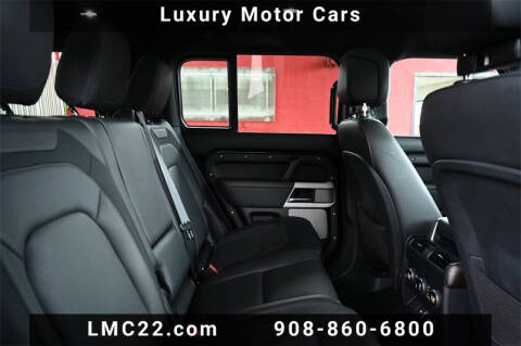 2023 Land Rover Defender 130 X-Dynamic SE