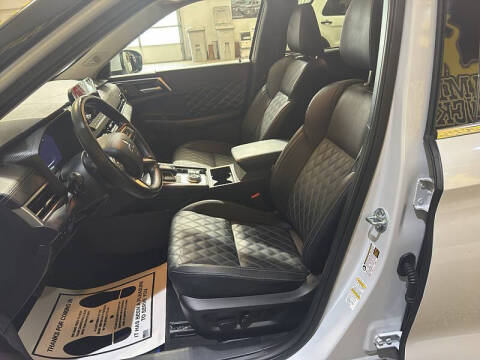 2024 Mitsubishi Outlander PHEV
