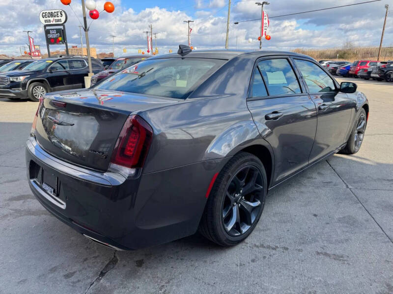 2023 Chrysler 300 S V6