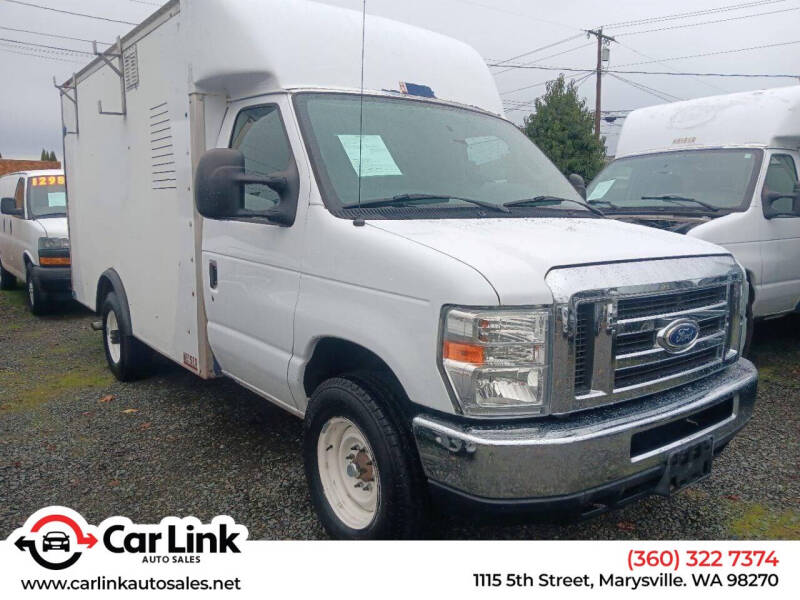 2015 Ford E-Series Cutaway Base