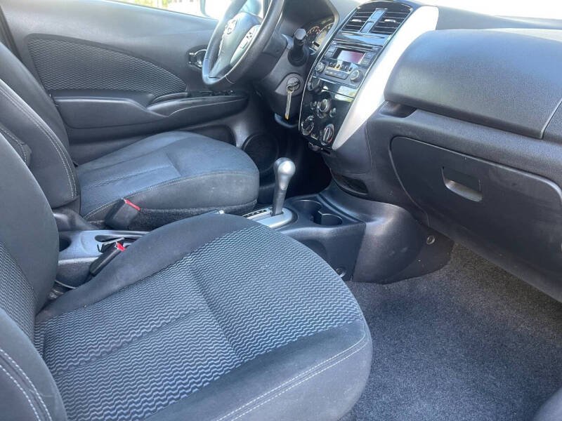 2015 Nissan Versa Note SV