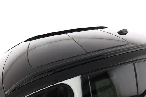 2022 Volvo XC40 T5 R-Design