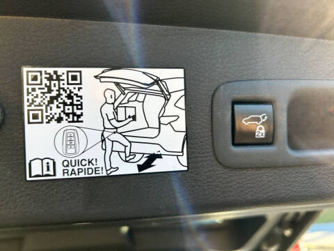 2022 Toyota Sienna XLE 8-Passenger