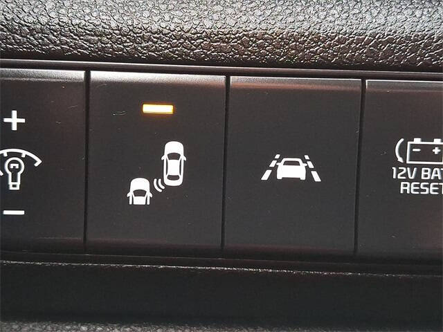 2022 Kia Niro Touring Special Edition