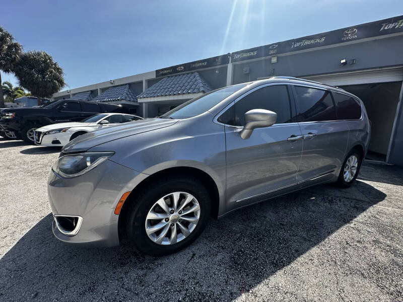 2019 Chrysler Pacifica Touring L