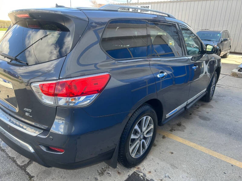 2014 Nissan Pathfinder SL