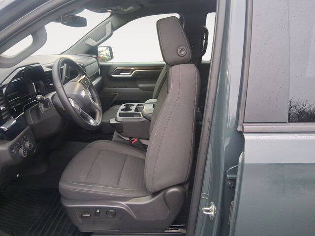 2025 Chevrolet Silverado 1500