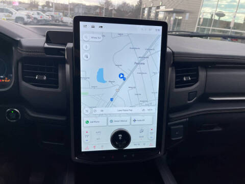 2022 Ford Expedition MAX Platinum