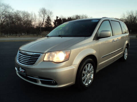 2016 Chrysler Town and Country for sale at Steves Key City Motors in Kankakee IL