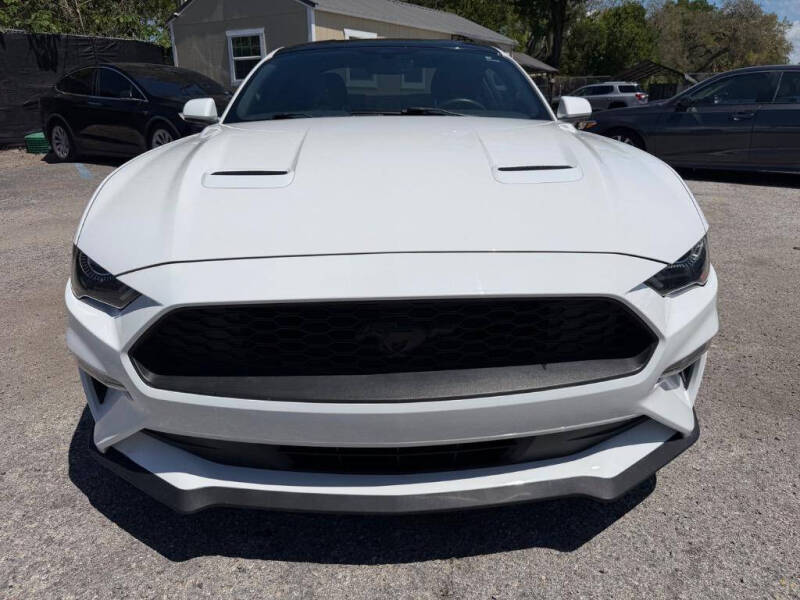 2020 Ford Mustang