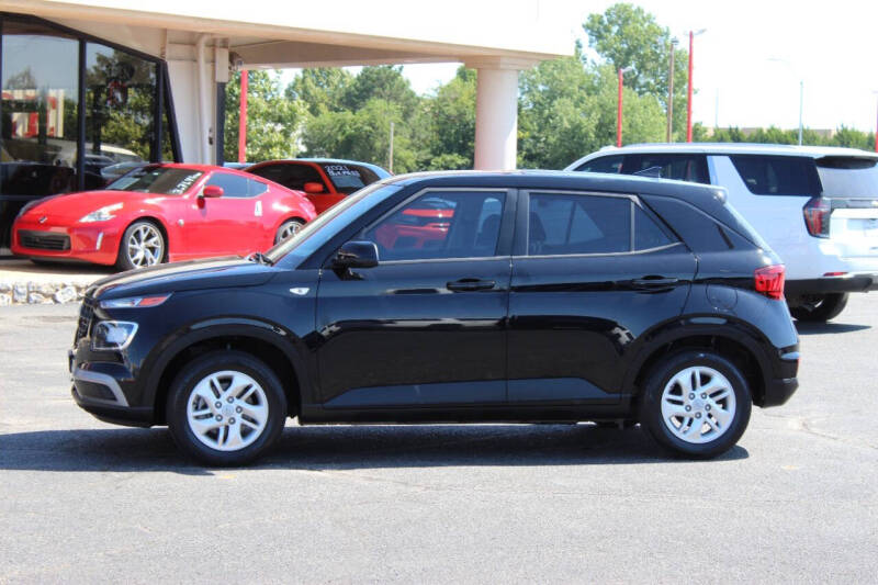 2022 Hyundai Venue SE