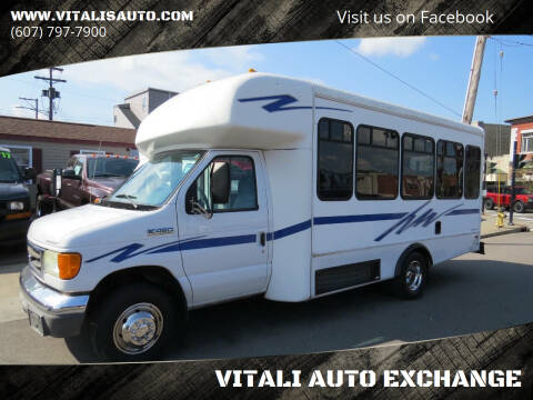 2006 Ford E-Series for sale at VITALI AUTO EXCHANGE in Johnson City NY