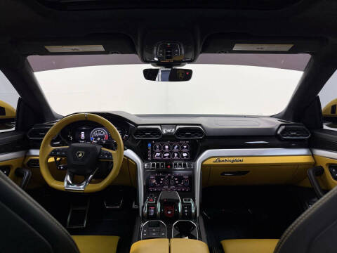 2021 Lamborghini Urus