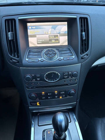 2012 Infiniti G25 Sedan x